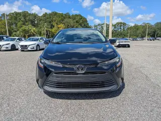 Toyota Corolla 2024 LE Sedán 4p
