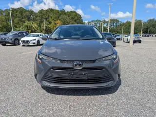Toyota Corolla 2025 LE 4p Sedan