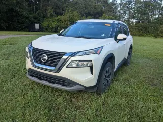 Nissan Rogue 2021 SV 4p Crossover