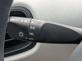 Toyota Prius 2019 L Eco 4p Hatchback