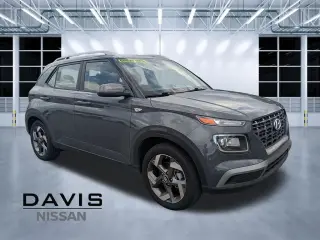 Hyundai VENUE 2025 SEL 4p Crossover