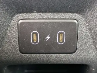 Hyundai VENUE 2025 SEL 4p Crossover
