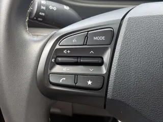 Hyundai VENUE 2025 SEL 4p Crossover