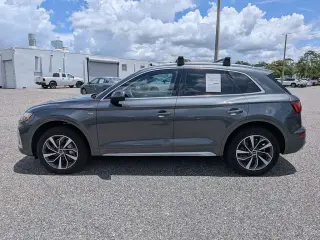 Audi Q5 2024 AWD quattro S line Premium Plus 45 TFSI 4p SUV