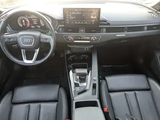 Audi A4 2024 AWD quattro S line Premium Plus 45 TFSI 4p Sedan