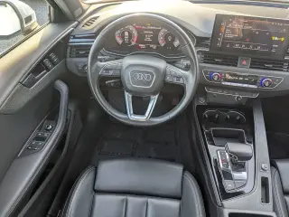 Audi A4 2024 AWD quattro S line Premium Plus 45 TFSI 4p Sedan