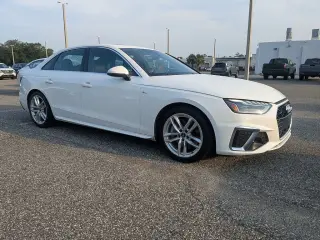 Audi A4 2024 AWD quattro S line Premium Plus 45 TFSI 4p Sedan