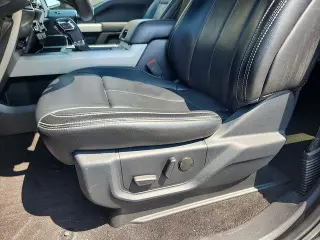 Ford F-150 2020 4x4 Lariat 4p SuperCrew 5.5 ft. SB
