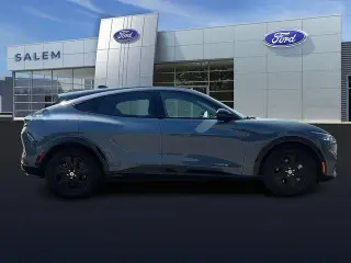 Ford Mustang Mach-E 2023 AWD California Route 1 4dr SUV