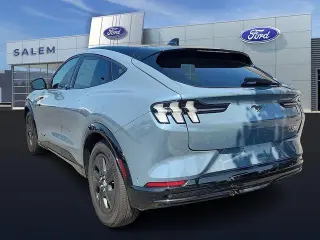 Ford Mustang Mach-E 2023 AWD California Route 1 4dr SUV