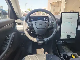 Ford Mustang Mach-E 2023 AWD California Route 1 4dr SUV