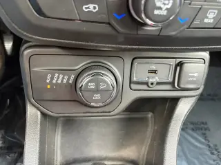 Jeep Renegade 2018 4x4 Trailhawk 4p SUV