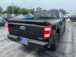Ford F-150 2023 4x4 XL 4 puertas SuperCrew 5.5 pies SB