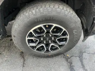 Ford F-150 2023 4x4 XL 4 puertas SuperCrew 5.5 pies SB
