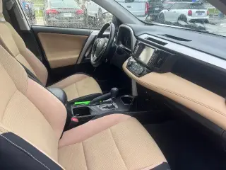 Toyota RAV4 Hybrid 2016 AWD XLE 4p SUV
