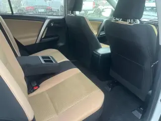 Toyota RAV4 Hybrid 2016 AWD XLE 4p SUV