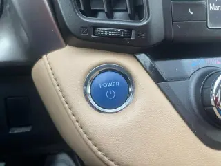 Toyota RAV4 Hybrid 2016 AWD XLE 4p SUV