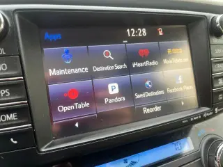 Toyota RAV4 Hybrid 2016 AWD XLE 4p SUV