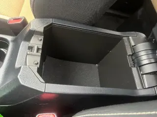 Toyota RAV4 Hybrid 2016 AWD XLE 4p SUV
