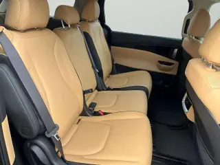 Kia Carnival 2024 EX Mini-Van 4puertas