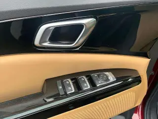 Kia Carnival 2024 EX Mini-Van 4puertas