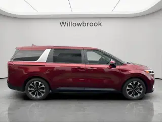 Kia Carnival 2024 EX Mini-Van 4puertas