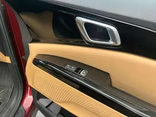 Kia Carnival 2024 EX Mini-Van 4puertas