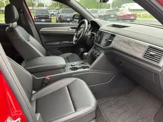 Volkswagen Atlas Cross Sport 2020 AWD V6 SE 4Motion 4p SUV con Tecnología