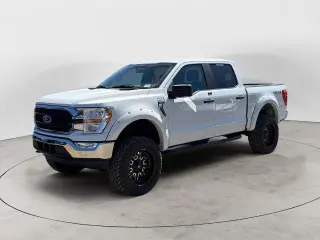 Ford F-150 2022 4x4 XLT 4p SuperCrew 5.5 ft. SB