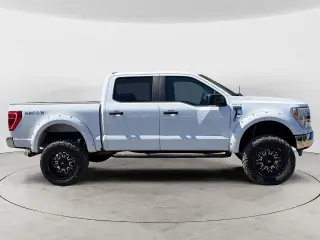 Ford F-150 2022 4x4 XLT 4p SuperCrew 5.5 ft. SB