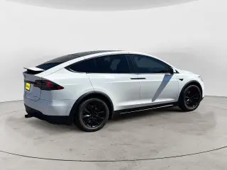 Tesla Model X 2020 Todo Terreno de Largo Alcance con 4 Puertas