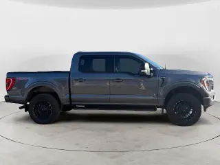 Ford F-150 2022 4x4 XLT 4 puertas SuperCrew 6.5 pies BA