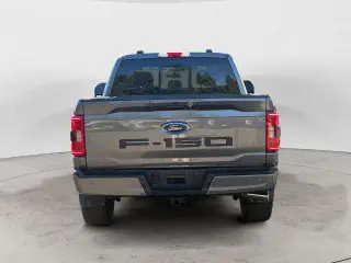 Ford F-150 2022 4x4 XLT 4 puertas SuperCrew 6.5 pies BA