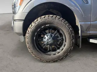 Ford F-150 2022 4x4 XLT 4 puertas SuperCrew 6.5 pies BA