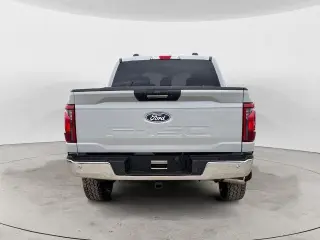 Ford F-150 2024 4x4 XLT 4 puertas SuperCrew caja corta de 5,5 pies
