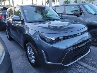 Kia Soul 2023 LX 4p Crossover