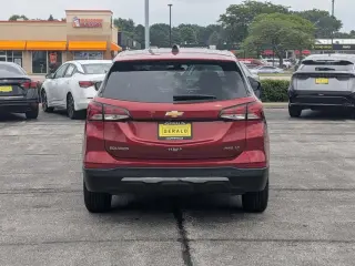 Chevrolet Equinox 2023 4x4 LT SUV de 5 puertas con paquete 1LT