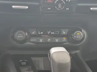 Nissan Kicks 2026 AWD SV 4p Crossover