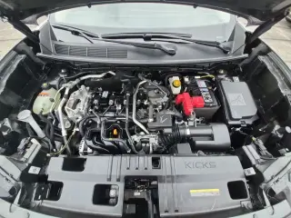 Nissan Kicks 2026 AWD SV 4p Crossover