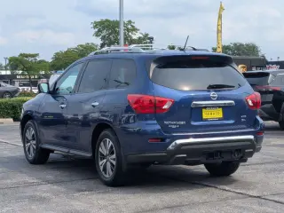 Nissan Pathfinder 2017 4x4 S 4dr SUV