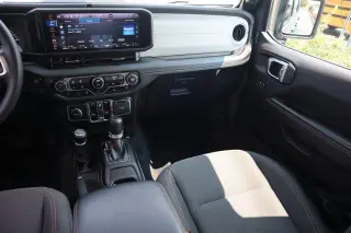Jeep Wrangler 2024 4x4 Sahara 4xe 4p SUV