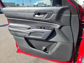 Nissan Pathfinder 2026 AWD SL 4p SUV
