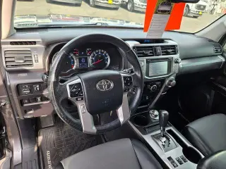 Toyota 4Runner 2016 4x4 SR5 Premium SUV 4 puertas