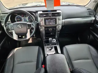 Toyota 4Runner 2016 4x4 SR5 Premium SUV 4 puertas