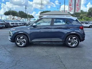 Hyundai VENUE 2025 Limited 4 puertas Crossover