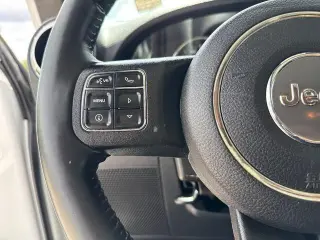 Jeep Wrangler Unlimited 2016 4x4 Sahara 4p SUV