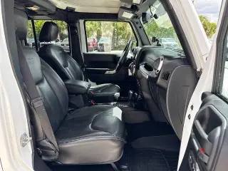 Jeep Wrangler Unlimited 2016 4x4 Sahara 4p SUV