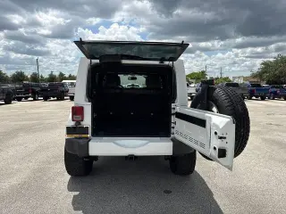 Jeep Wrangler Unlimited 2016 4x4 Sahara 4p SUV