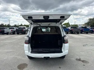 Toyota 4Runner 2020 4x4 SR5 4p SUV