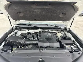 Toyota 4Runner 2020 4x4 SR5 4p SUV